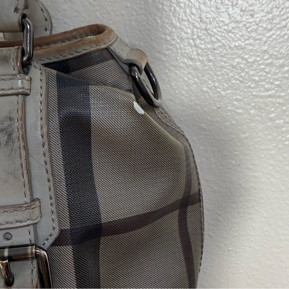 Burberry Northfield tote purse Nova Check well loved with a lot of life left - Picture 6 of 12